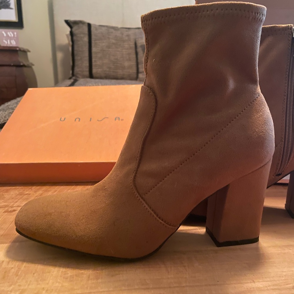 Unisa Camel short suede dress boot. 3” Heeled Boots